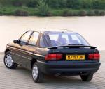 Ford Escort 1995 года
